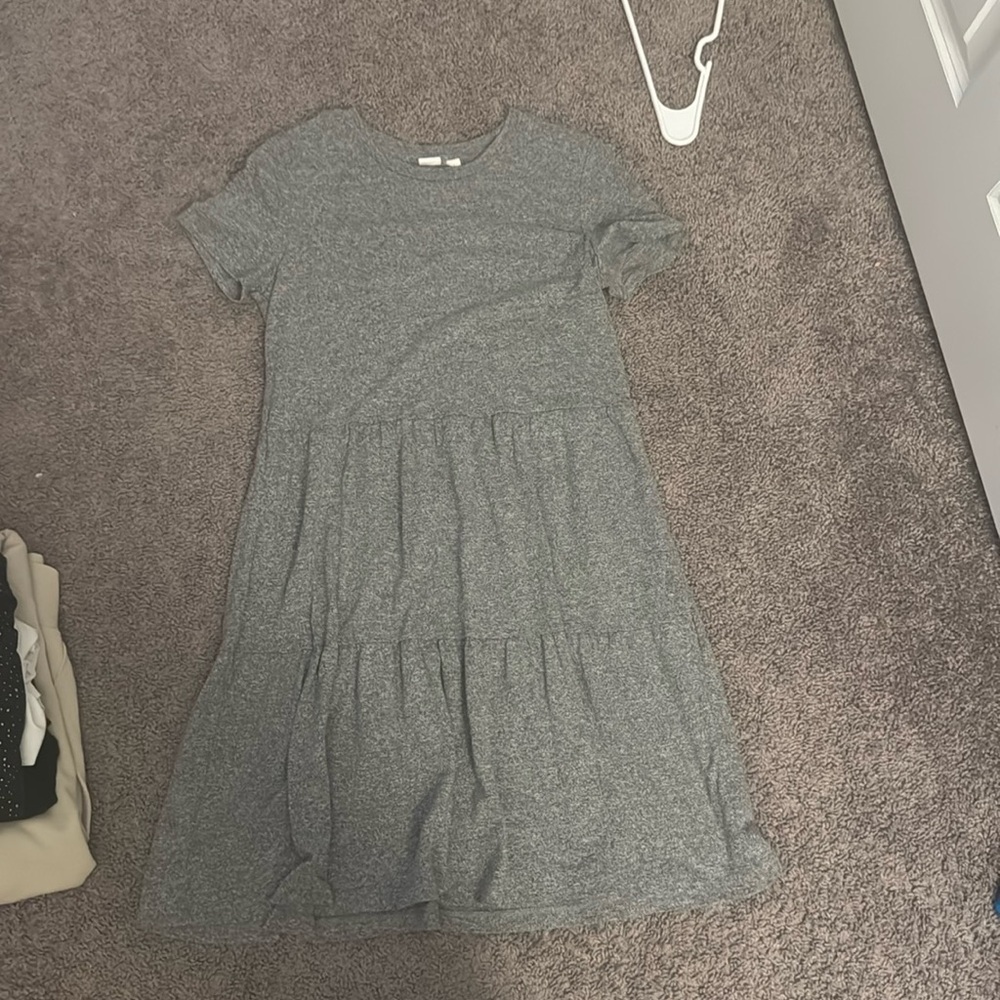Grey dress